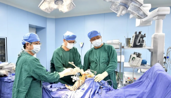 机器手、手术机器人、AI玩具：北京科创成果加速走进现实